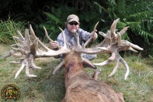 Photo of our client Red Stag Hunting New Zealand. Red Stag hunting in New Zealand. Red Stag hunts in New Zealand.