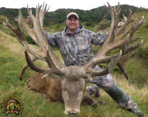 Red Stag Hunting New Zealand. Red Stag hunting in New Zealand. Red Stag hunts in New Zealand hunts3